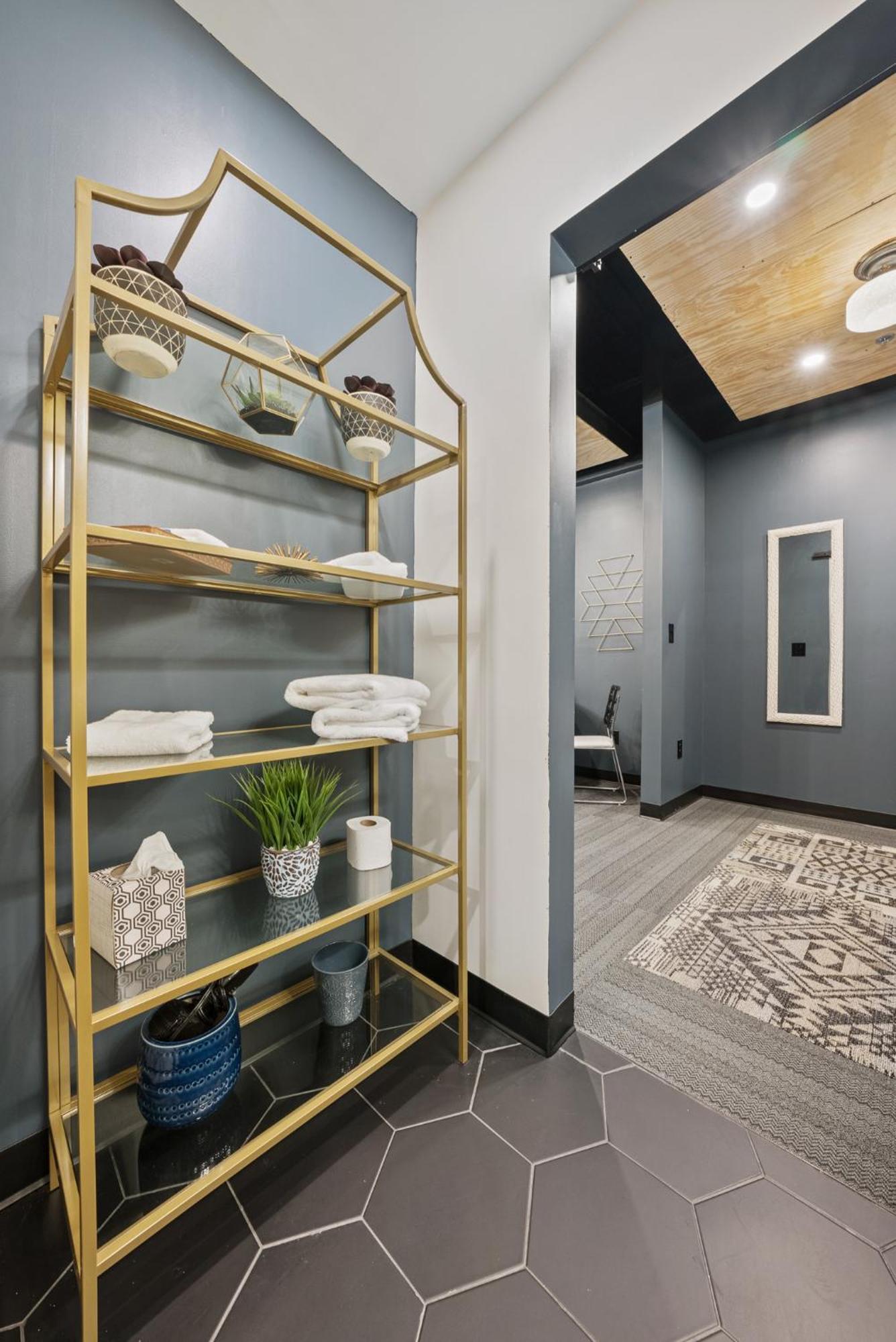 Hotel Indigo Pass Boutique 4*