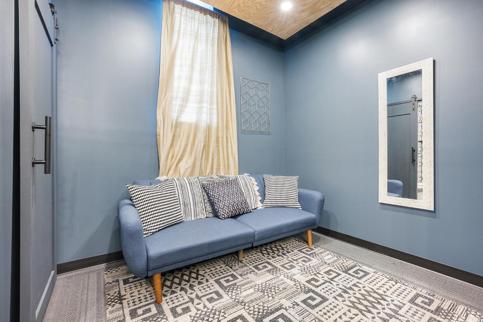 Hotel Indigo Pass Boutique 4*